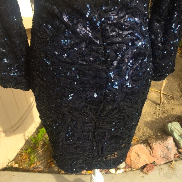 Dress the Population Lola - Picture 4 of 8